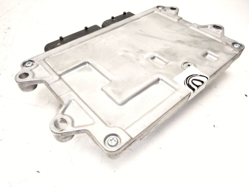Recambio de centralita motor uce para mazda cx-30 (dm) skyactiv-g m hybrid referencia OEM IAM PAJ818881  