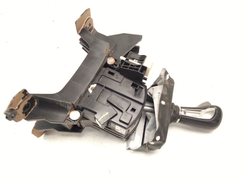 Recambio de palanca cambio para mazda cx-30 (dm) skyactiv-g m hybrid referencia OEM IAM 1Y220576  