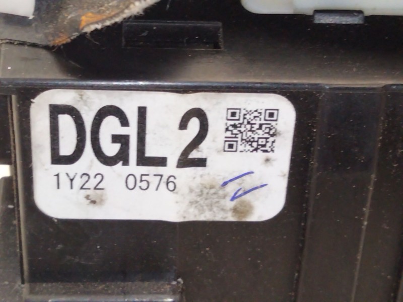 Recambio de palanca cambio para mazda cx-30 (dm) skyactiv-g m hybrid referencia OEM IAM 1Y220576  