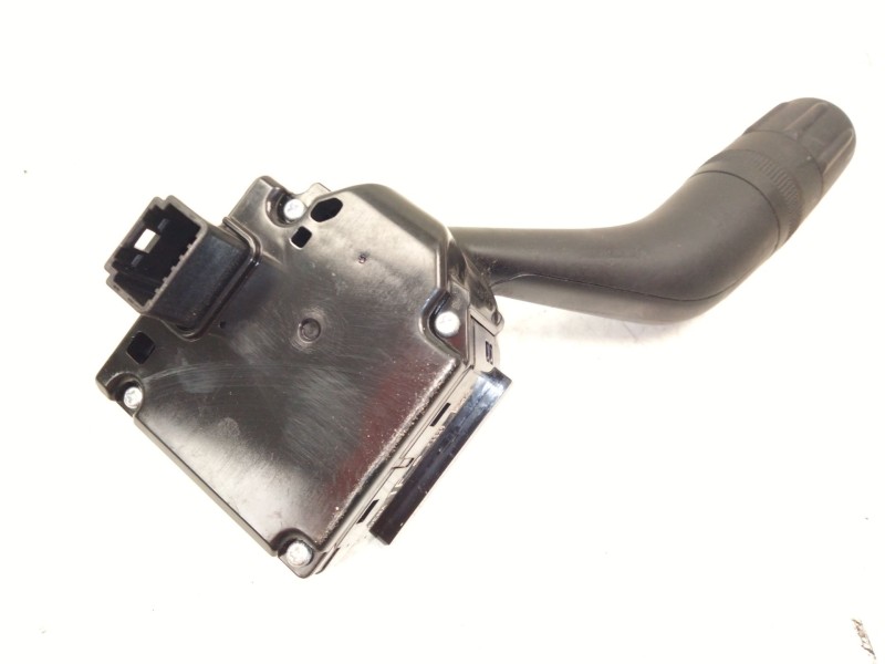 Recambio de mando limpia para mazda cx-30 (dm) skyactiv-g m hybrid referencia OEM IAM 216084347  