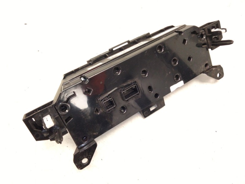 Recambio de mando climatizador para mazda cx-30 (dm) skyactiv-g m hybrid referencia OEM IAM BGKM61190  