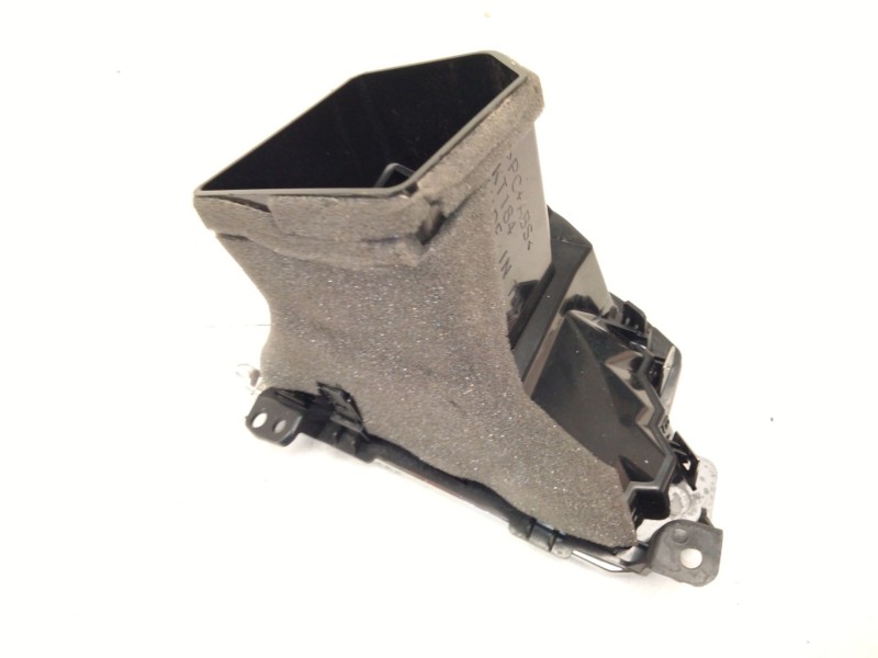 Recambio de aireador izquierdo para mazda cx-30 (dm) skyactiv-g m hybrid referencia OEM IAM DFR564830  