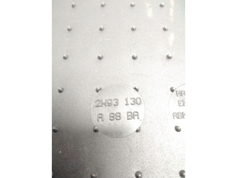 Recambio de alfombra para jaguar x-type referencia OEM IAM 2W93130A88BA  