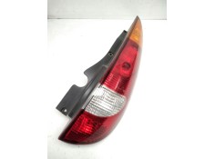 Recambio de piloto trasero derecho para nissan almera tino (v10m) 2.2 dci diesel cat referencia OEM IAM 26554BU200 VALEO 8930404