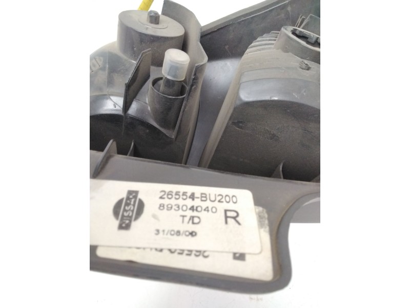 Recambio de piloto trasero derecho para nissan almera tino (v10m) 2.2 dci diesel cat referencia OEM IAM 26554BU200 VALEO 8930404