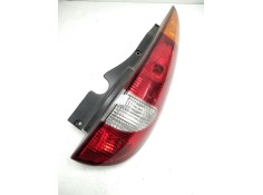 Recambio de piloto trasero derecho para nissan almera tino (v10m) 2.2 dci diesel cat referencia OEM IAM 26554BU200 VALEO 8930404