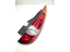 Recambio de piloto trasero derecho para nissan almera tino (v10m) 2.2 dci diesel cat referencia OEM IAM 26554BU200 VALEO 8930404