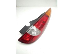 Recambio de piloto trasero derecho para nissan almera tino (v10m) 2.2 dci diesel cat referencia OEM IAM 26554BU200 VALEO 8930404