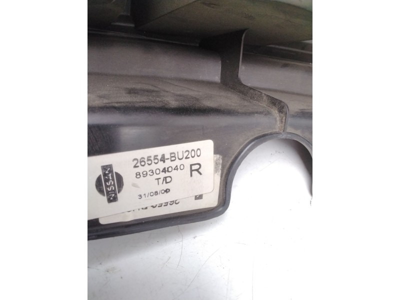 Recambio de piloto trasero derecho para nissan almera tino (v10m) 2.2 dci diesel cat referencia OEM IAM 26554BU200 VALEO 8930404