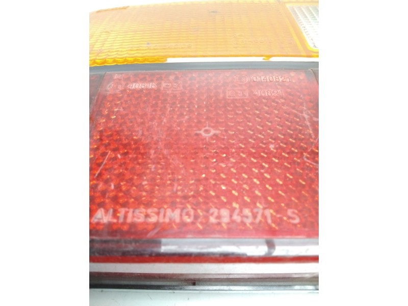 Recambio de piloto trasero izquierdo para fiat croma (154_) 1600 referencia OEM IAM 294571  