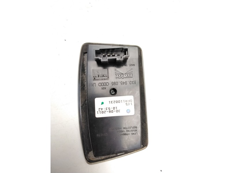 Recambio de luz interior para audi a1 (8x1, 8xk) 1.4 tfsi referencia OEM IAM OFA1100231 8X0945095 LUZ CORTESIA IZ.