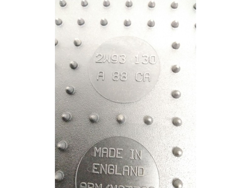 Recambio de alfombra para jaguar x-type i (x400) 2.2 d referencia OEM IAM 2W93130 A88CA GOMA