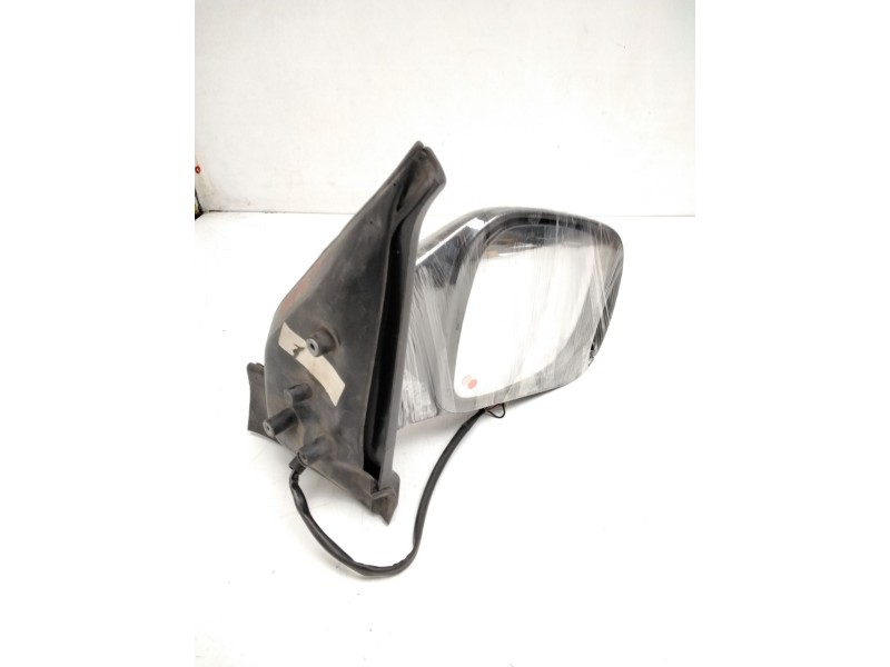Recambio de retrovisor derecho para nissan vanette cargo furgón (hc 23) 2.3 d referencia OEM IAM E9020067  ELECTRICO