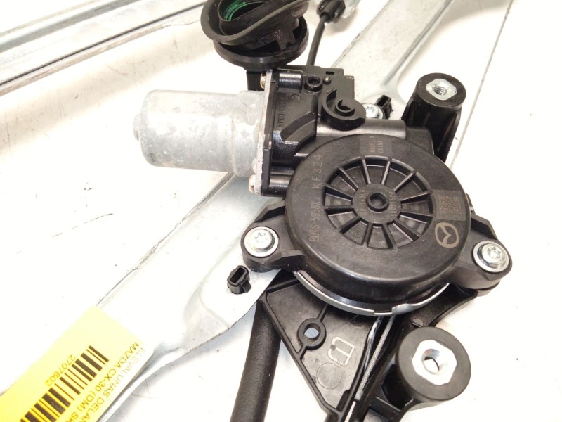 Recambio de elevalunas delantero izquierdo para mazda cx-30 (dm) skyactiv-g m hybrid referencia OEM IAM CR0E062F  