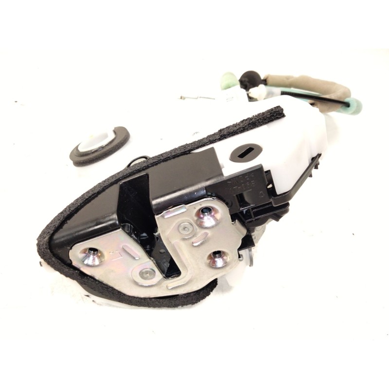 Recambio de cerradura puerta trasera izquierda para mazda cx-30 (dm) skyactiv-g m hybrid referencia OEM IAM DFR573310  