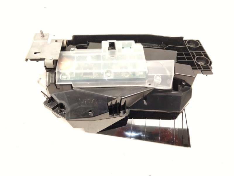 Recambio de pantalla multifuncion para mazda cx-30 (dm) skyactiv-g m hybrid referencia OEM IAM K9001  