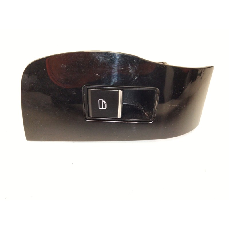 Recambio de mando elevalunas trasero derecho para mazda cx-30 (dm) skyactiv-g m hybrid referencia OEM IAM BDGF66370  