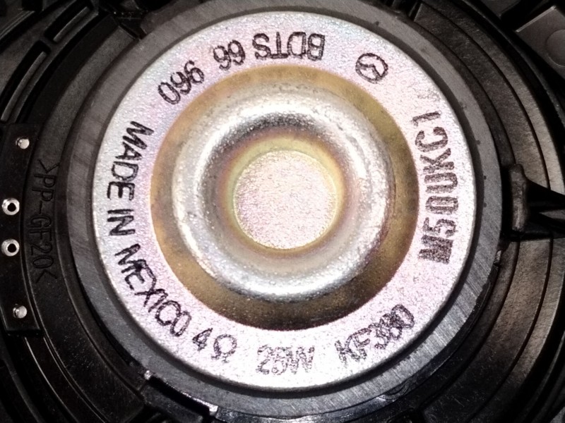 Recambio de altavoz para mazda cx-30 (dm) skyactiv-g m hybrid referencia OEM IAM M50UKC1  