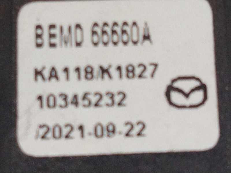 Recambio de interruptor porton para mazda cx-30 (dm) skyactiv-g m hybrid referencia OEM IAM BEMD66660A  