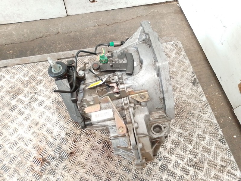 Recambio de caja cambios para opel movano a furgón (x70) 2.5 dti (fd) referencia OEM IAM   