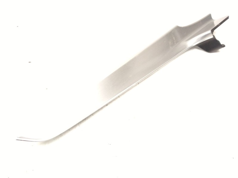 Recambio de moldura para mercedes-benz clase c (w205) c 220 bluetec / d (205.002, 205.004) referencia OEM IAM A2056803006  