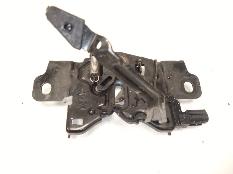 Recambio de cerradura capot para mazda cx-30 (dm) skyactiv-g m hybrid referencia OEM IAM   