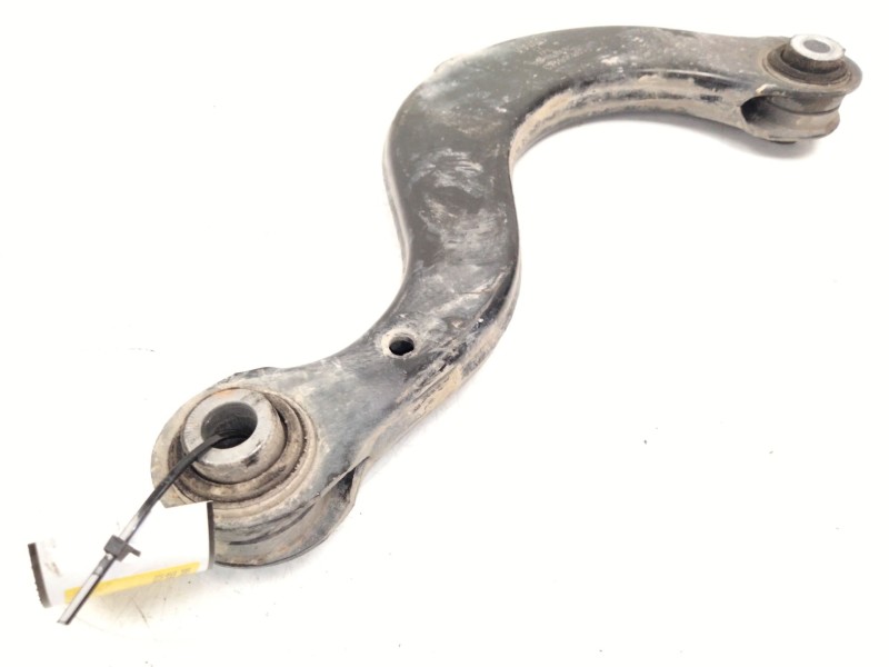 Recambio de brazo suspension superior trasero derecho para volkswagen tiguan (5n2) t1 bluemotion referencia OEM IAM 5Q0505323  