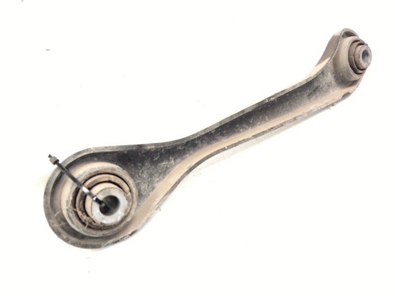 Recambio de brazo suspension inferior trasero derecho para volkswagen tiguan (5n2) t1 bluemotion referencia OEM IAM 1K0501530  