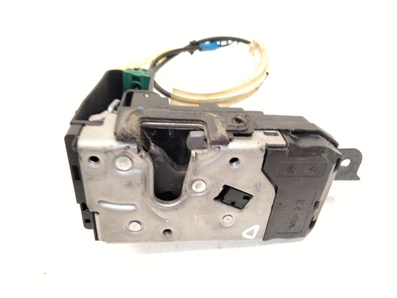 Recambio de cerradura puerta delantera derecha para opel zafira / zafira family b (a05) 1.9 cdti (m75) referencia OEM IAM 132107