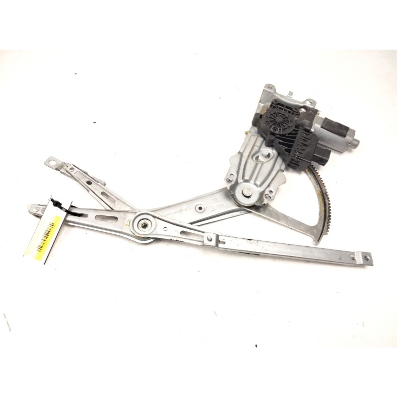 Recambio de elevalunas delantero izquierdo para opel zafira / zafira family b (a05) 1.9 cdti (m75) referencia OEM IAM 13132220  