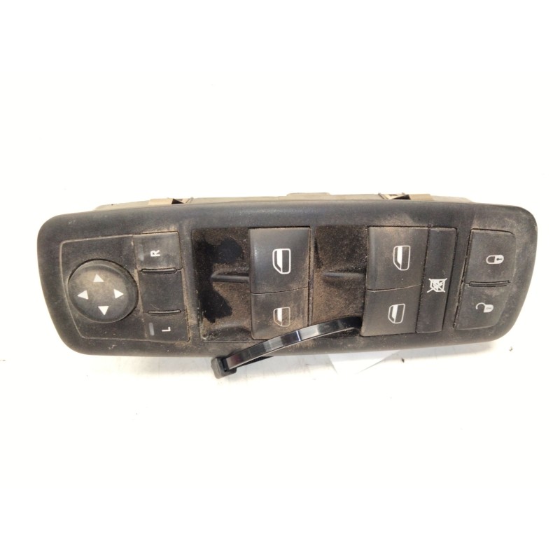 Recambio de mando elevalunas delantero izquierdo para dodge nitro 2.8 crd referencia OEM IAM 68039999  