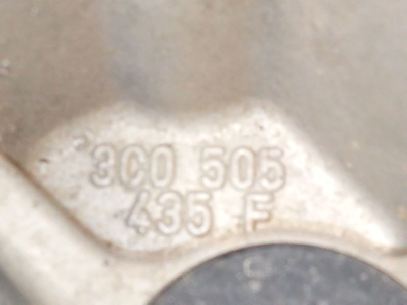 Recambio de mangueta trasera izquierda para volkswagen tiguan (5n2) t1 bluemotion referencia OEM IAM 3C0505435  