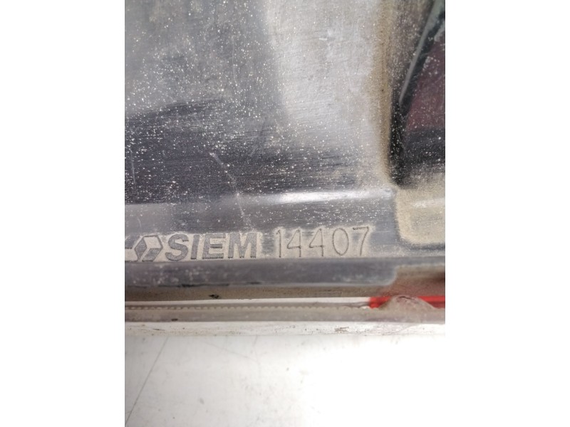 Recambio de piloto trasero derecho para lancia y10 (156_) 1.0 turbo (156d) referencia OEM IAM SIEM14407  