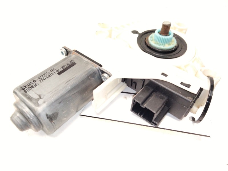 Recambio de motor elevalunas delantero derecho para audi q7 (4lb) 3.0 tdi quattro referencia OEM IAM 4L0959802  