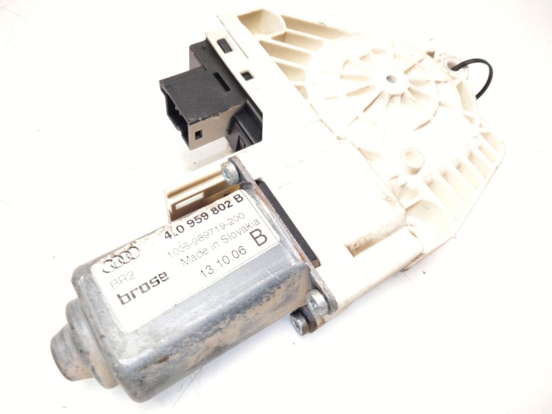 Recambio de motor elevalunas trasero derecho para audi q7 (4lb) 3.0 tdi quattro referencia OEM IAM 4L0959802  