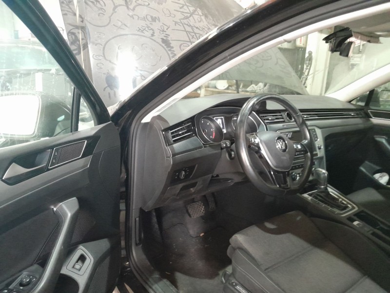volkswagen passat b8 variant (3g5, cb5) del año 2014