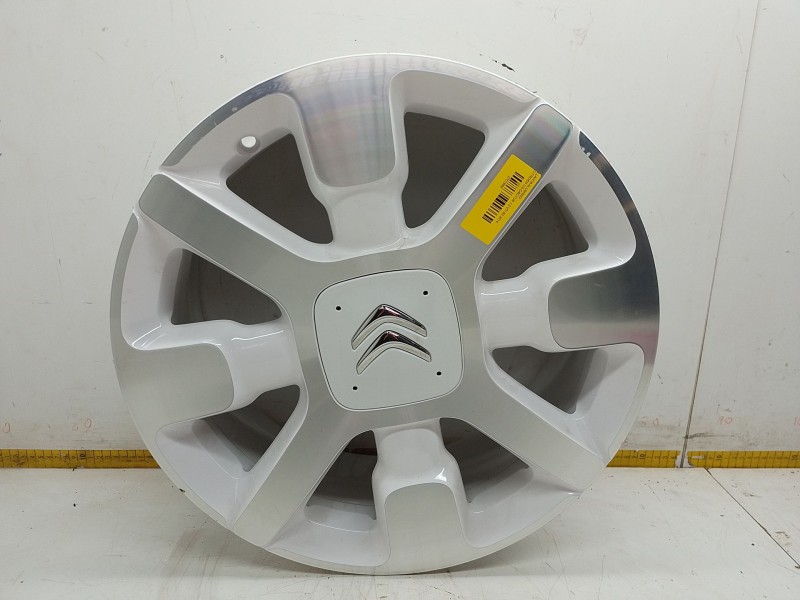 Recambio de llanta aluminio para citroën c4 cactus 1.2 vti 82 referencia OEM IAM 9800494077  
