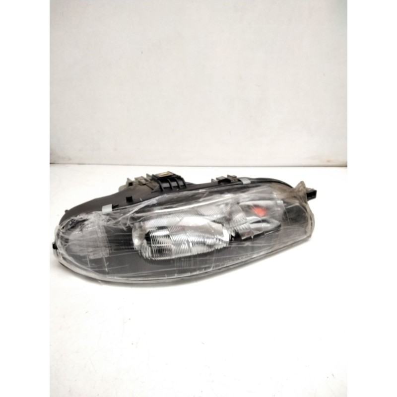 Recambio de faro derecho para fiat brava (182) jtd 105 / 100 sx referencia OEM IAM DEPO6611120R  01027861