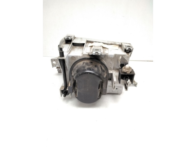 Recambio de faro derecho para renault clio ii fase i (b/cbo) 1.9 d referencia OEM IAM 085511115  