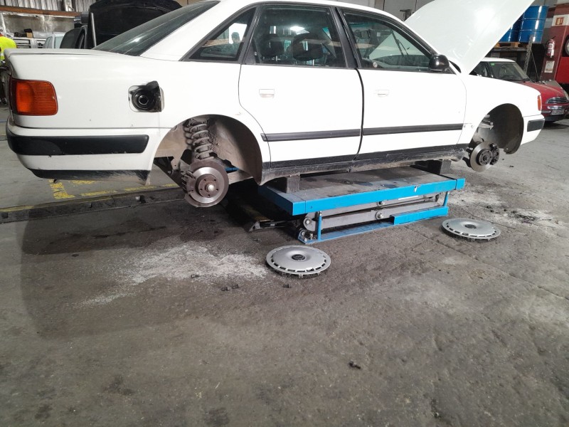 audi 100 c4 sedán (4a2) del año 1994