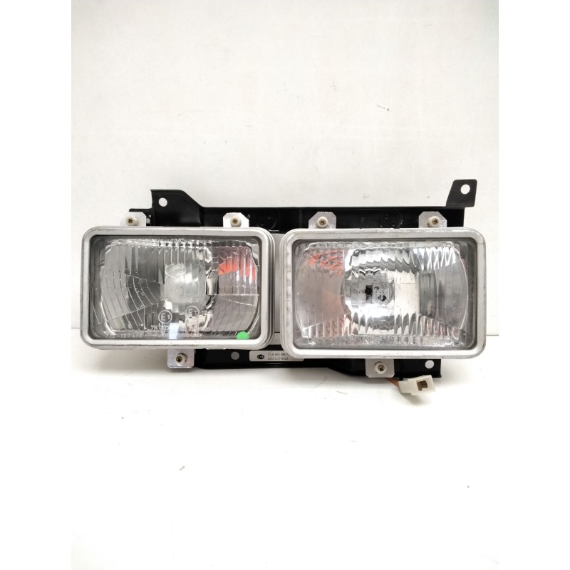 Recambio de faro derecho para nissan vanette furgón (_c22) 2.0 d (c22, gc22) referencia OEM IAM 26010Y9523  1LB96198014