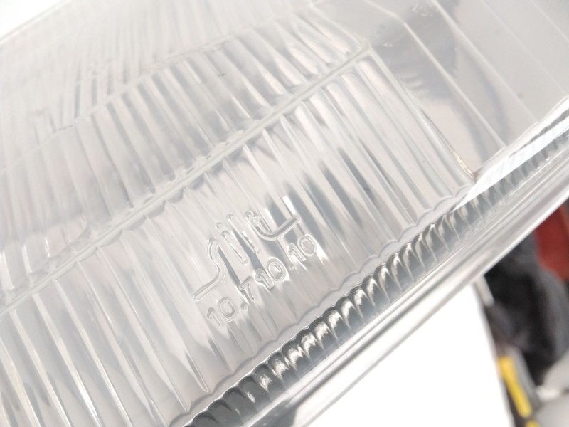 Recambio de faro izquierdo para peugeot 106 (s1) 1.4 diesel cat referencia OEM IAM 1071010  