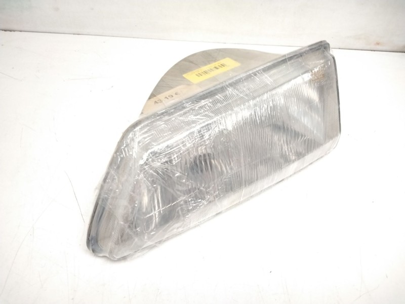 Recambio de faro izquierdo para peugeot 106 (s1) 1.4 diesel cat referencia OEM IAM 1071010  