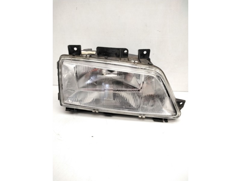 Recambio de faro derecho para peugeot 405 berlina clim referencia OEM IAM JS033304R  