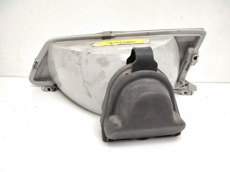 Recambio de faro derecho para peugeot 106 (s1) 1.4 referencia OEM IAM TYC203241  