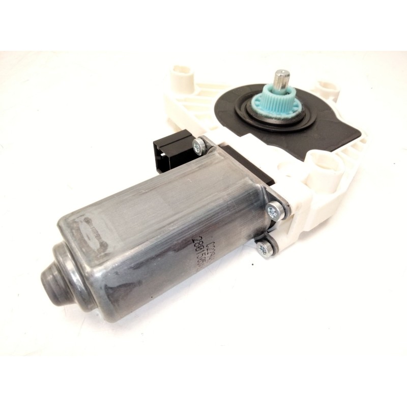 Recambio de motor elevalunas delantero izquierdo para volkswagen passat b8 variant (3g5, cb5) 2.0 tdi 4motion referencia OEM IAM
