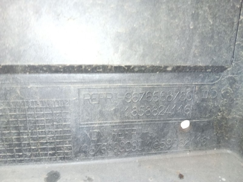 Recambio de panel frontal para peugeot 5008 (0u_, 0e_) 1.6 16v referencia OEM IAM 9676568780  