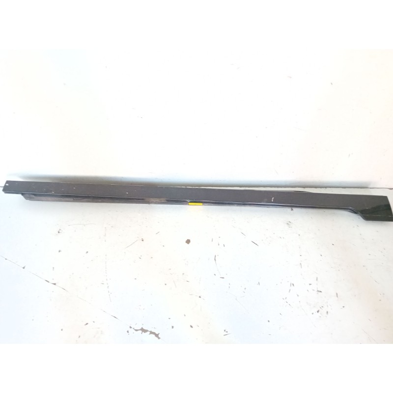 Recambio de talonera derecha para volkswagen passat b8 variant (3g5, cb5) 2.0 tdi 4motion referencia OEM IAM 3G0853858  