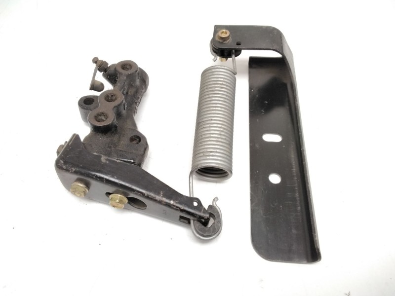 Recambio de compensador de frenada para nissan terrano ii (r20) 2.7 tdi 4wd referencia OEM IAM 464001F201  