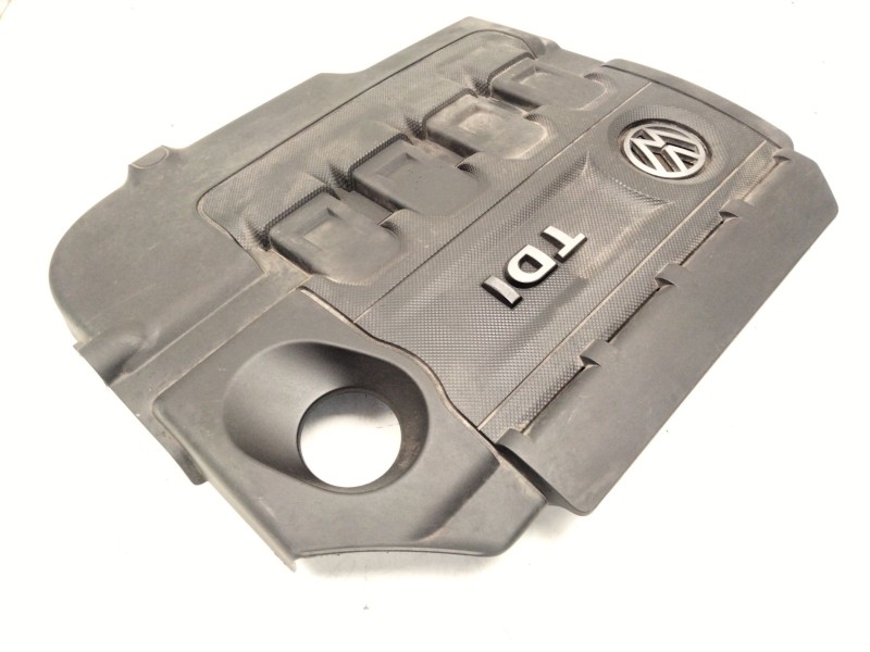 Recambio de tapa motor para volkswagen passat b8 variant (3g5, cb5) 2.0 tdi 4motion referencia OEM IAM 04L103925  